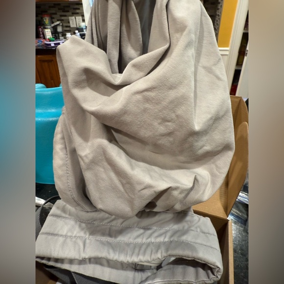 Baby wearing - Picture 5 of 5